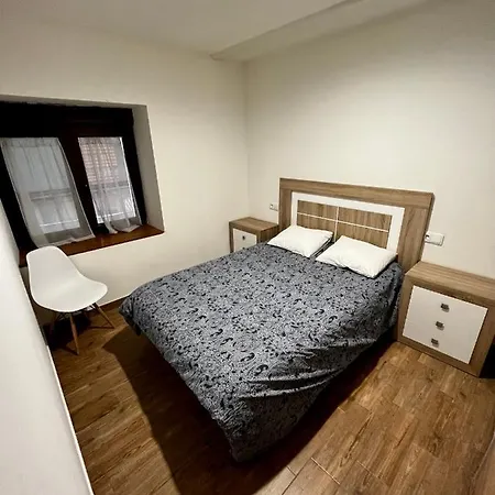 Lotila Flats L'infiestu * Infiesto