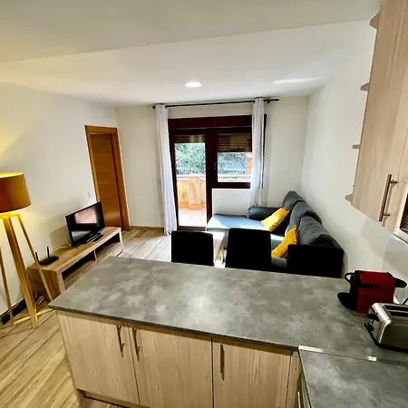 Lotila Flats L'infiestu Appartamento Infiesto